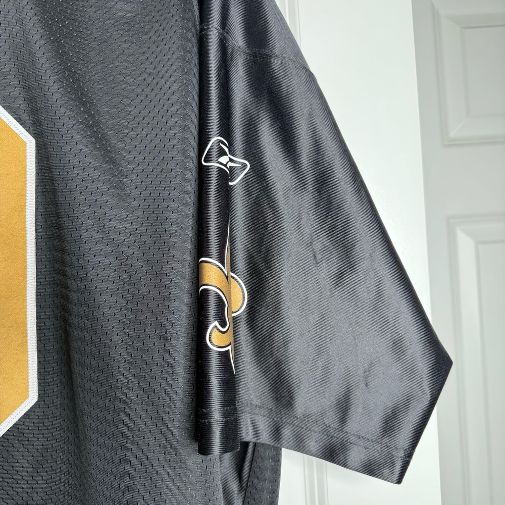 Vintage New Orleans Saints Drew Brees, Black and Gold NFL Jersey - Picture 5 of 6